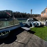 Les 3 Chapeaux 6p Les Canotiers 4p Avec Terrasse Le Melon 2p Sans Terrasse Апартаменты Динан