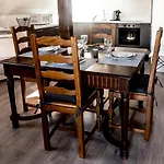 Apartament Les 3 Chapeaux 6p Les Canotiers 4p Avec Terrasse Le Melon 2p Sans Terrasse Dinant