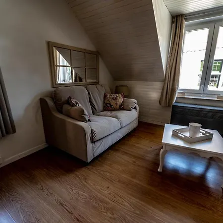 Les 3 Chapeaux 6p Les Canotiers 4p Avec Terrasse Le Melon 2p Sans Terrasse Appartement *