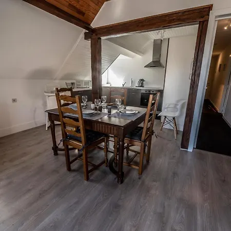 Apartment Les 3 Chapeaux 6p Les Canotiers 4p Avec Terrasse Le Melon 2p Sans Terrasse *