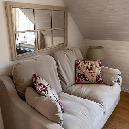 Les 3 Chapeaux 6p Les Canotiers 4p Avec Terrasse Le Melon 2p Sans Terrasse Appartement