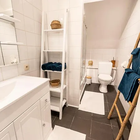 Les 3 Chapeaux 6p Les Canotiers 4p Avec Terrasse Le Melon 2p Sans Terrasse Apartment *