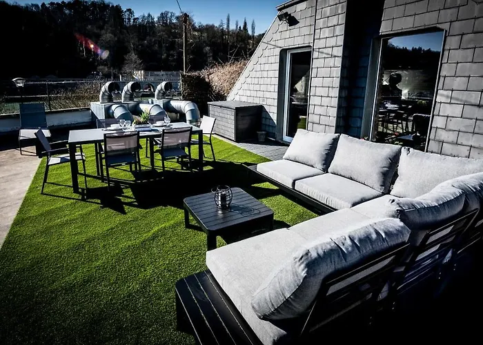 Les 3 Chapeaux 6p Les Canotiers 4p Avec Terrasse Le Melon 2p Sans Terrasse *