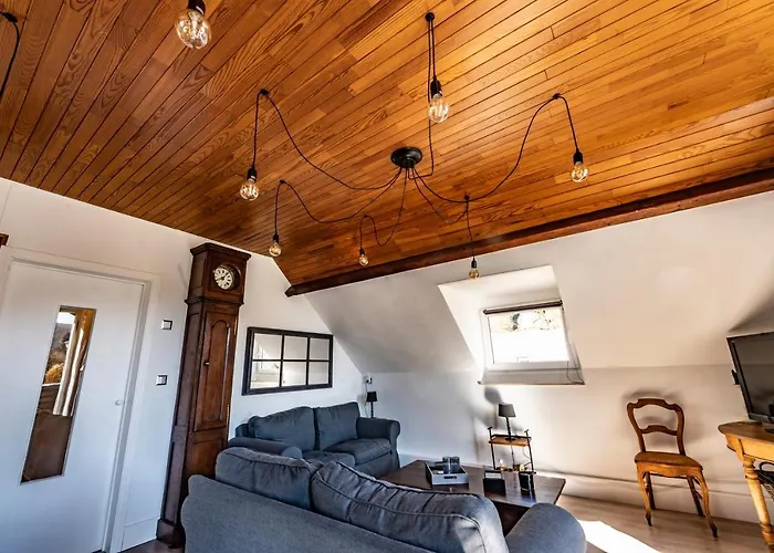 Appartement Les 3 Chapeaux 6p Les Canotiers 4p Avec Terrasse Le Melon 2p Sans Terrasse *