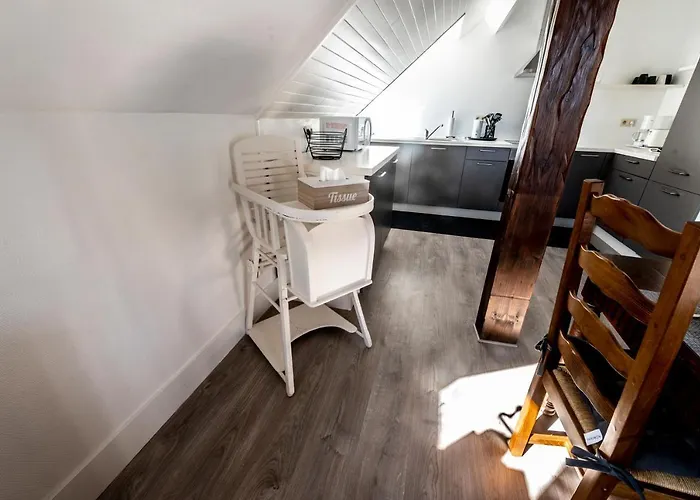 Les 3 Chapeaux 6p Les Canotiers 4p Avec Terrasse Le Melon 2p Sans Terrasse Appartement Dinant