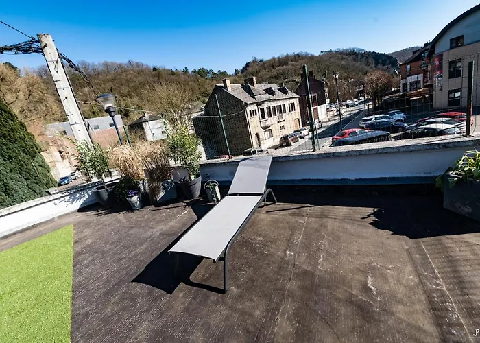 Les 3 Chapeaux 6p Les Canotiers 4p Avec Terrasse Le Melon 2p Sans Terrasse Appartement Dinant