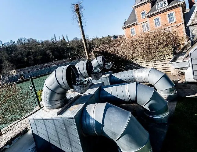 Les 3 Chapeaux 6p Les Canotiers 4p Avec Terrasse Le Melon 2p Sans Terrasse *