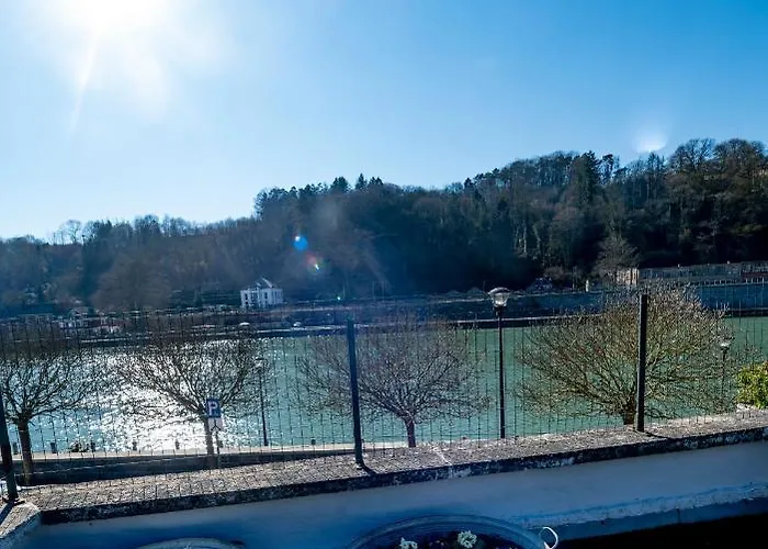 Les 3 Chapeaux 6p Les Canotiers 4p Avec Terrasse Le Melon 2p Sans Terrasse *