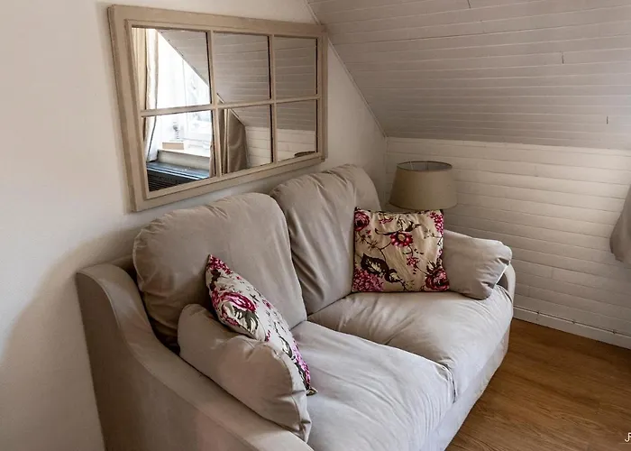 Les 3 Chapeaux 6p Les Canotiers 4p Avec Terrasse Le Melon 2p Sans Terrasse Appartement