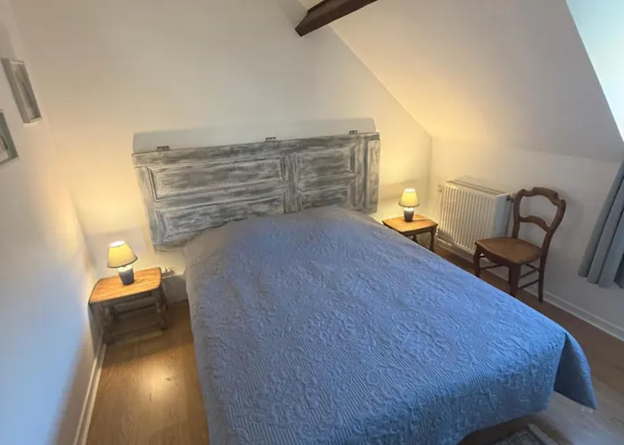 Les 3 Chapeaux 6p Les Canotiers 4p Avec Terrasse Le Melon 2p Sans Terrasse